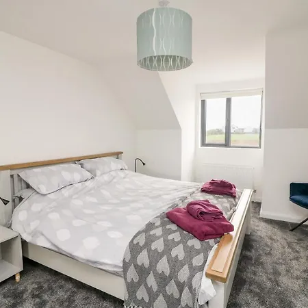 Old Field House ニュー・ロス